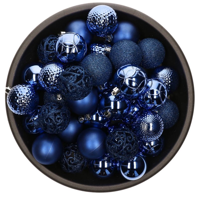 Foto van 37x stuks kunststof kerstballen kobalt blauw 6 cm inclusief zilveren kerstboomhaakjes - kerstbal