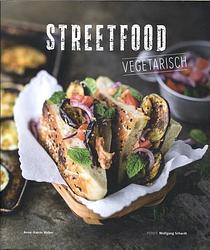 Foto van Vega streetfood - anne-katrin weber - hardcover (9789036644037)