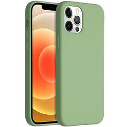 Foto van Accezz liquid silicone voor apple iphone 12 (pro) telefoonhoesje groen