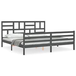 Foto van The living store - bedframe - massief grenenhout - 205.5 x 205.5 x 104 cm - grijs