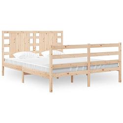 Foto van The living store houten bedframe - 205.5 x 155.5 x 69.5 cm - massief grenenhout