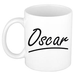 Foto van Naam cadeau mok / beker oscar met sierlijke letters 300 ml - naam mokken