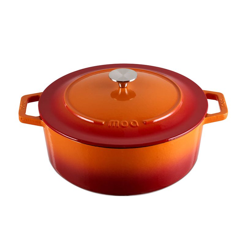 Foto van Moa gietijzeren braadpan 30 cm - rond - ook voor inductie - oranje rood - c30or