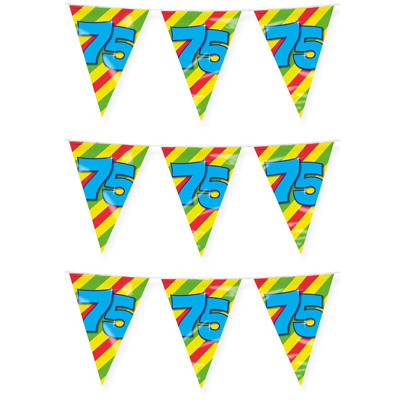 Foto van Paperdreams verjaardag 75 jaar thema vlaggetjes - 3x - feestversiering - 10m - folie - dubbelzijdig - vlaggenlijnen