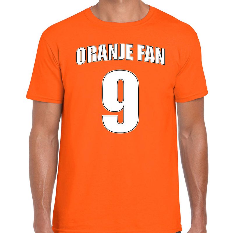 Foto van Oranje fan shirt / kleding oranje fan nummer 9 voor ek/ wk voor heren s - feestshirts