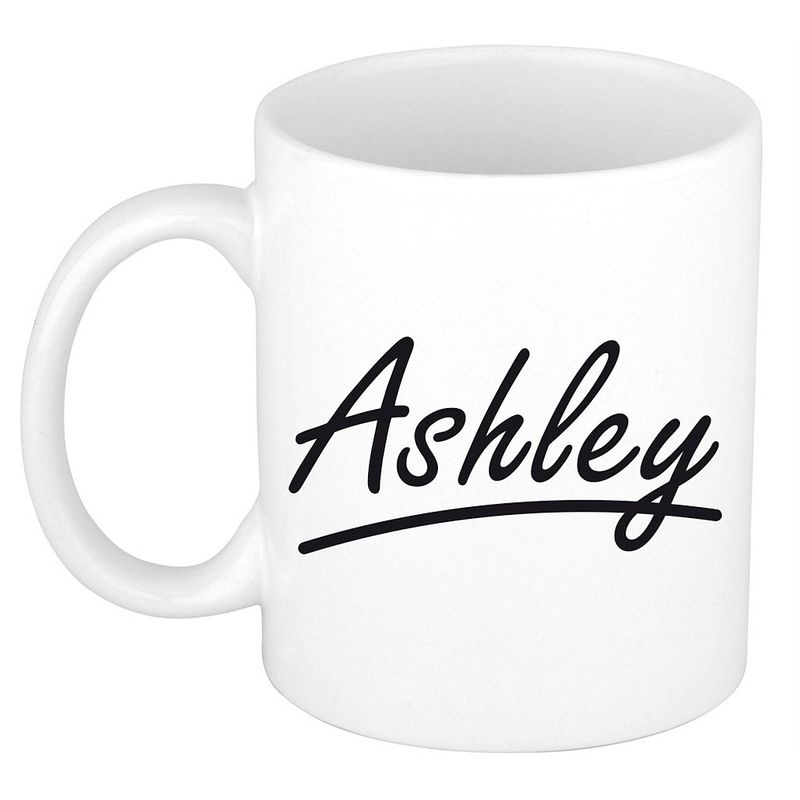 Foto van Naam cadeau mok / beker ashley met sierlijke letters 300 ml - naam mokken