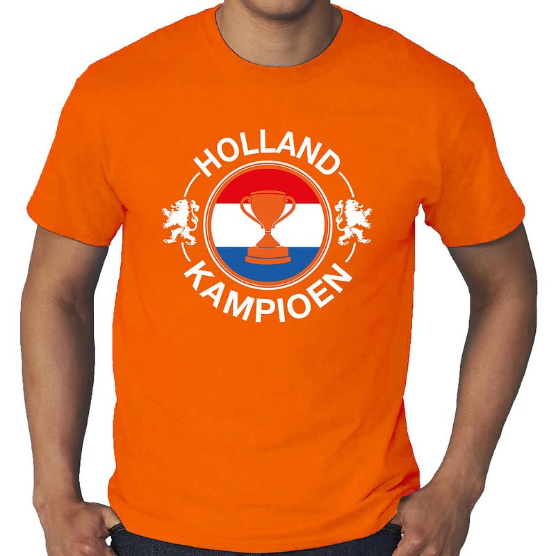 Foto van Grote maten oranje fan shirt / kleding holland kampioen met beker ek/ wk voor heren 4xl - feestshirts