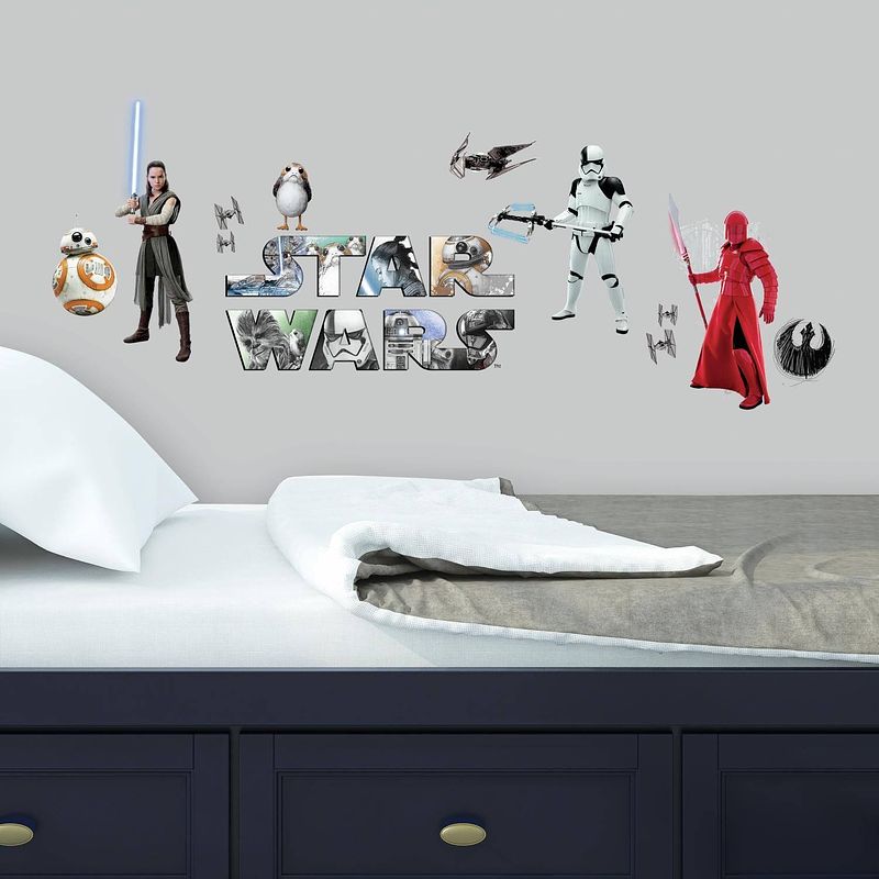 Foto van Muursticker star wars roommates