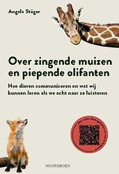 Foto van Over zingende muizen en piepende olifanten - angela stöger - paperback (9789056159436)