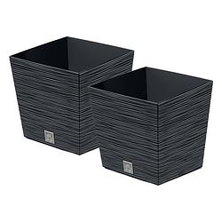 Foto van Prosperplast plantenpot/bloempot furu stripes - 2x - voor buiten - kunststof - antraciet - vierkant - d24 x h23.5 cm - p