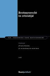 Foto van Bestuursrecht in crisistijd - j.e. van den brink - paperback (9789462909861)