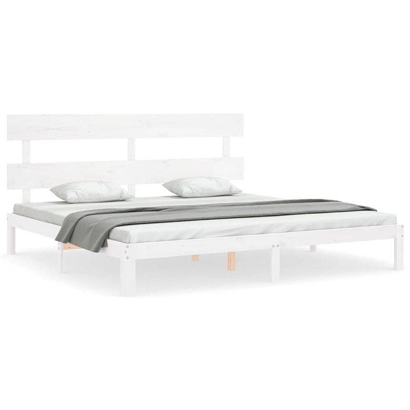 Foto van The living store bedframe - massief grenenhout - wit - 203.5 x 203.5 x 81 cm - multiplex lattenbodem