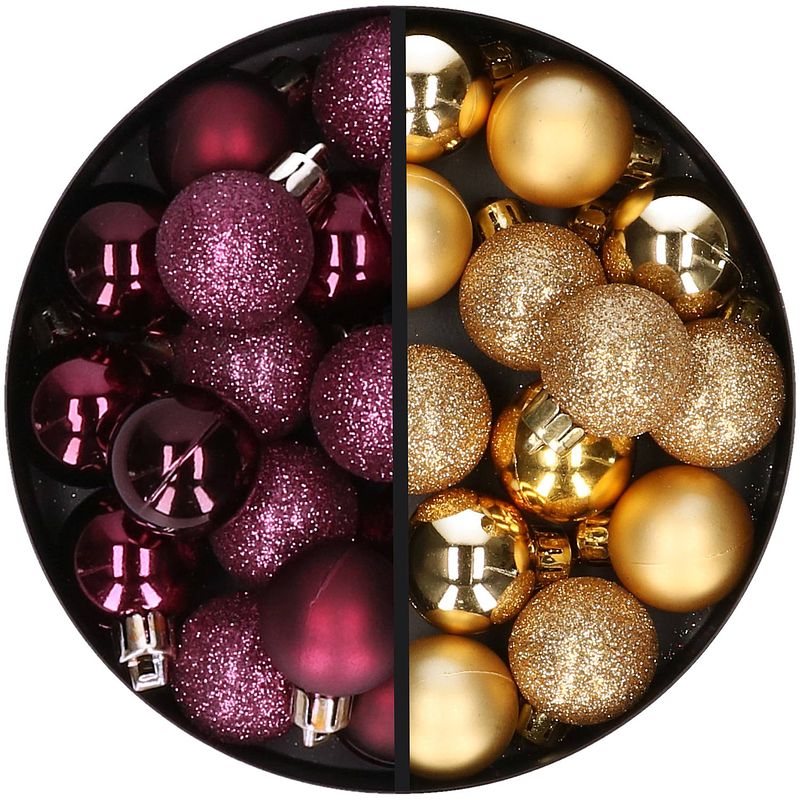 Foto van 34x stuks kunststof kerstballen aubergine paars en goud 3 cm - kerstbal