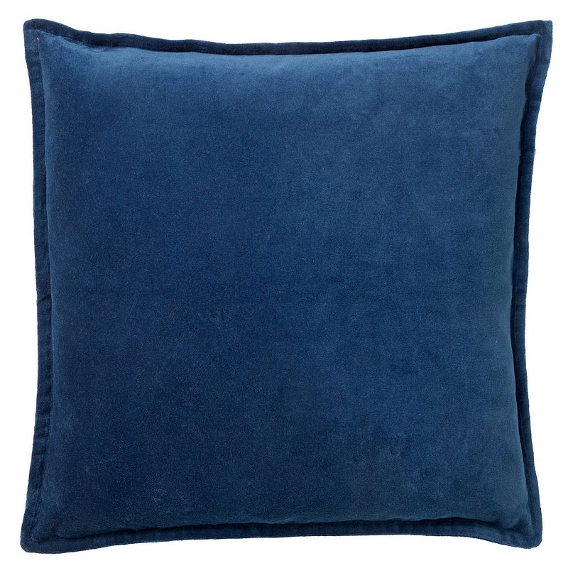 Foto van Dutch decor - caith - sierkussen 50x50 cm - 100% katoen velvet - insignia blue - donkerblauw