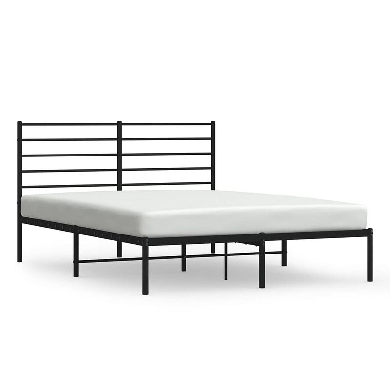 Foto van The living store bedframe - klassiek - metaal - 207x146x90 cm - zwart