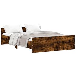 Foto van Vidaxl bedframe met hoofd- en voeteneinde gerookt eiken 135x190 cm