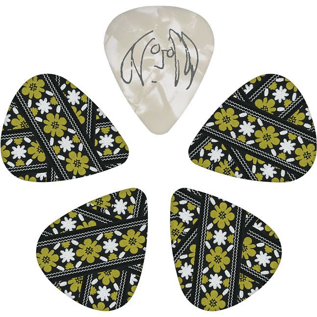 Foto van D'saddario john lennon rooftop guitar picks gitaar plectrums medium 10-pack