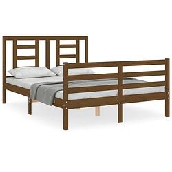 Foto van The living store massief grenenhouten bedframe - honingbruin - 205.5 x 125.5 x 100 cm - multiplex lattenbodem