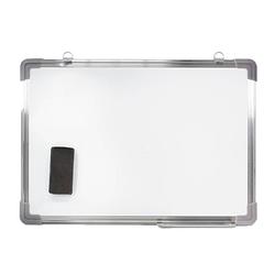 Foto van Magnetisch whiteboard met pennengoot en wisser 70 x 50 cm - whiteboards
