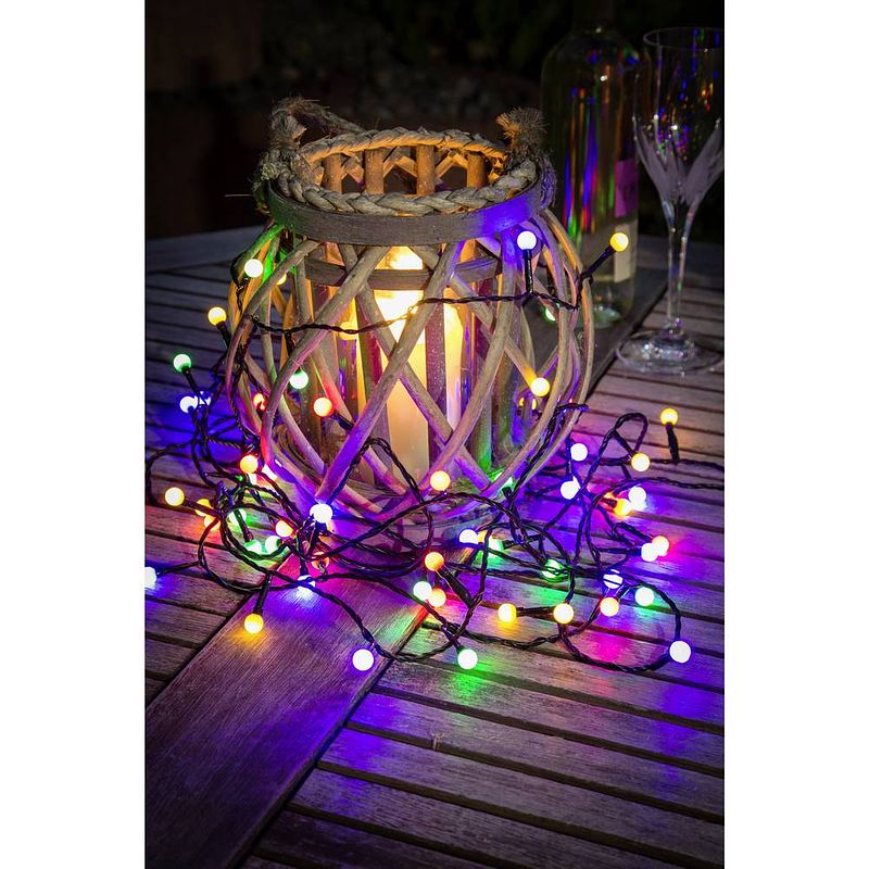 Foto van Konstsmide 3691-507 party-lichtketting buiten werkt op het lichtnet aantal lampen 80 led meerkleurig verlichte lengte: 6.32 m