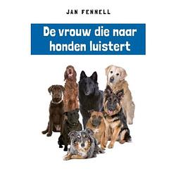 Foto van De vrouw die naar honden luistert