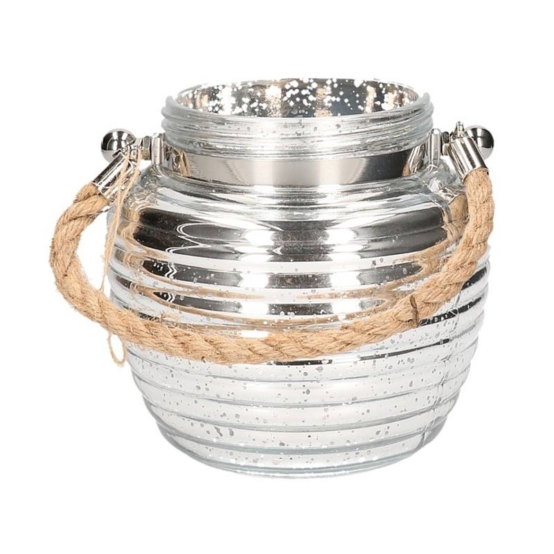 Foto van Home deco windlicht lantaarn zilver 13 cm - waxinelichtjeshouders