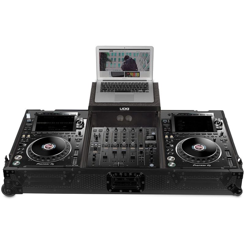 Foto van Udg ultimate flightcase plus voor pioneer cdj-3000/900nxs2 + laptop