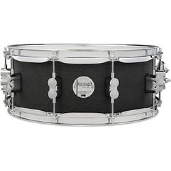 Foto van Pdp drums concept satin black wax maple 14 x 5.5 inch snaredrum