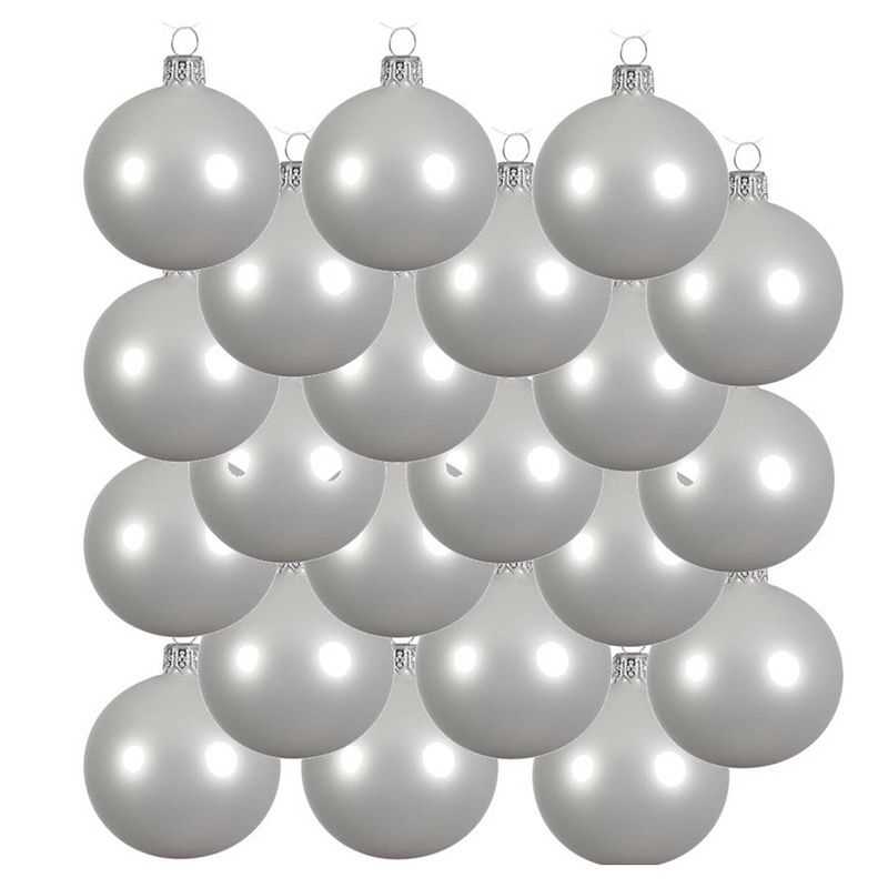 Foto van 18x glazen kerstballen glans winter wit 8 cm kerstboom versiering/decoratie - kerstbal