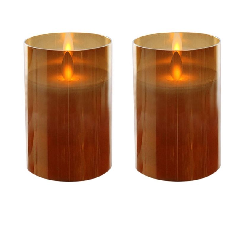 Foto van 2x stuks luxe led kaarsen/stompkaarsen in gouden glas 10 cm flakkerend - led kaarsen