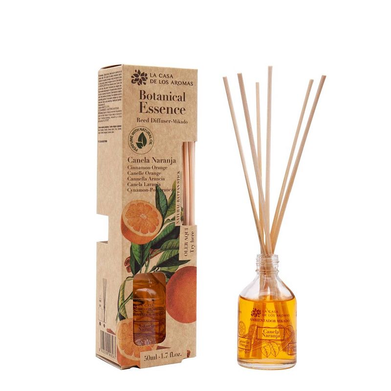 Foto van Botanische essence aromatische olie met stokjes kaneel met sinaasappel 50ml