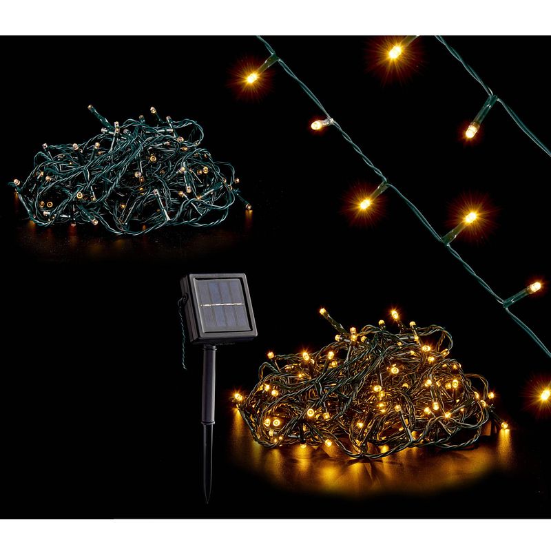 Foto van Kerstverlichting/party lights 200 warm witte led lampjes op zonne-energie - kerstverlichting kerstboom