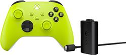 Foto van Xbox series x & s wireless controller electric volt geel + play and charge kit