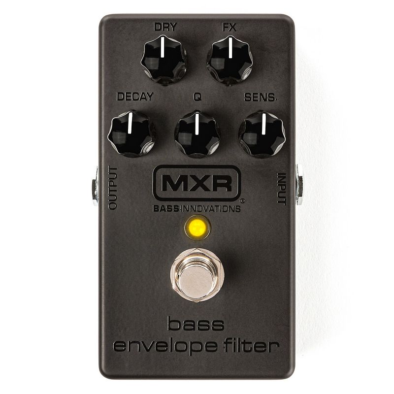 Foto van Mxr m82b blackout series bass enveloppe filter limited edition