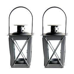Foto van Set van 2x stuks zilveren tuin lantaarn/windlicht van ijzer 7,5 x 7,5 x 11 cm - lantaarns