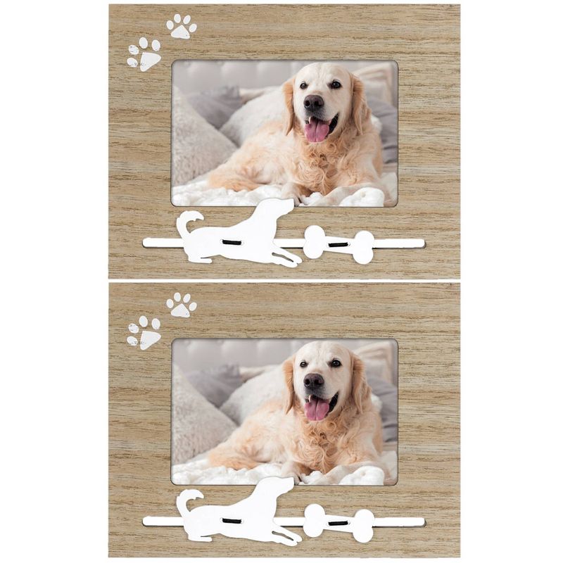 Foto van 2x stuks houten fotolijstje met honden decoratie geschikt voor een foto van 10 x 15 cm - fotolijsten