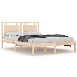 Foto van The living store bedframe massief grenenhout - onbehandeld - multiplex lattenbodem - 205.5 x 205.5 cm - geschikt voor