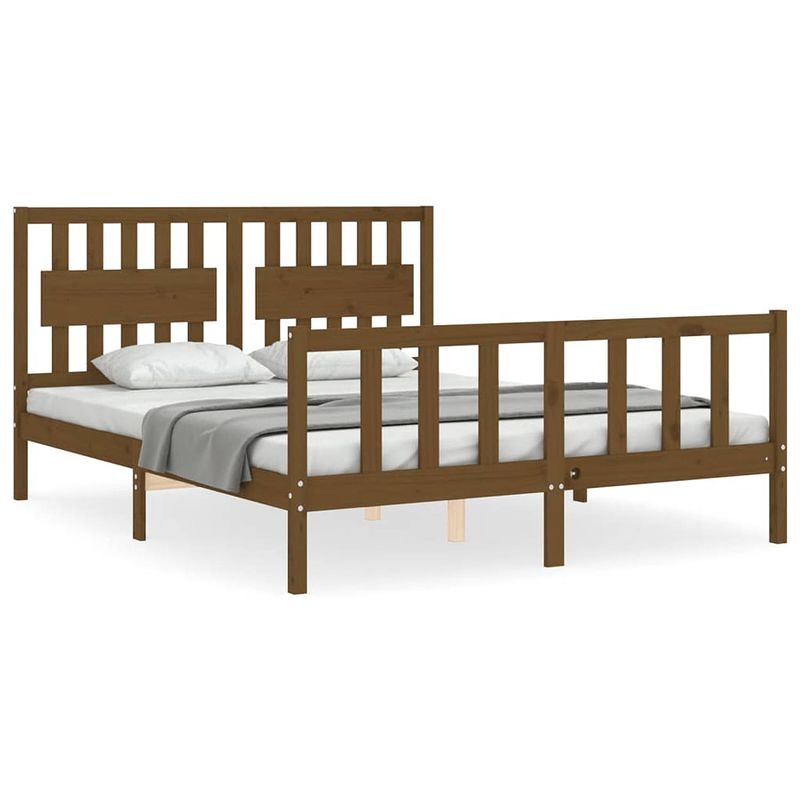 Foto van The living store houten bedframe - massief grenenhout - 205.5 x 165.5 x 100 cm - honingbruin