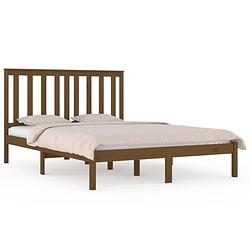 Foto van The living store houten bedframe - massief grenenhout - 205.5 x 145.5 x 31 cm - honingbruin