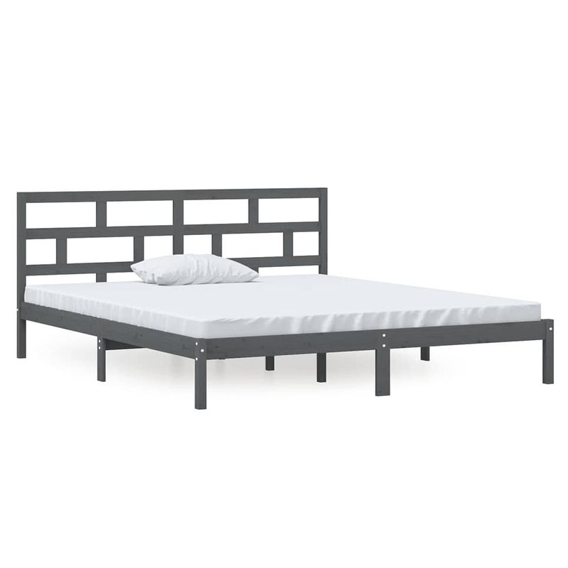 Foto van The living store bedframe - grenenhout - 195.5 x 141 x 100 cm - grijs