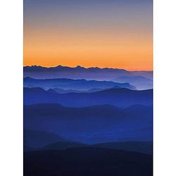 Foto van Wizard+genius mountains vlies fotobehang 192x260cm 4-banen