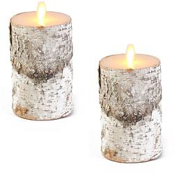 Foto van 2x witte berkenhout kleur led kaarsen / stompkaarsen 12,5 cm - led kaarsen