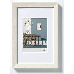 Foto van Walther design fiorito houten fotolijst 24x30cm wit