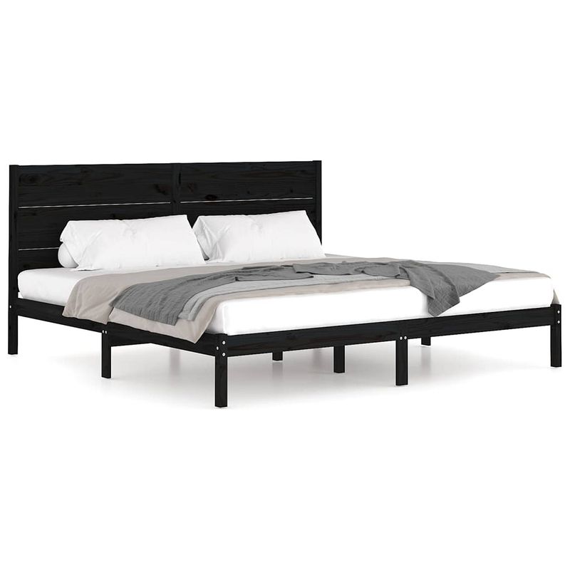 Foto van The living store bedframe massief grenenhout zwart 200x200 cm - bed