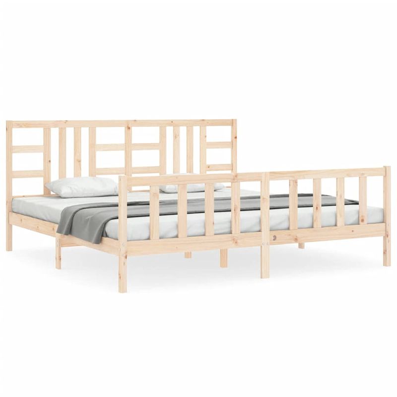 Foto van The living store massief grenenhouten bedframe - functioneel - bedframe - afmeting- 205.5 x 205.5 x 100 cm - ken-