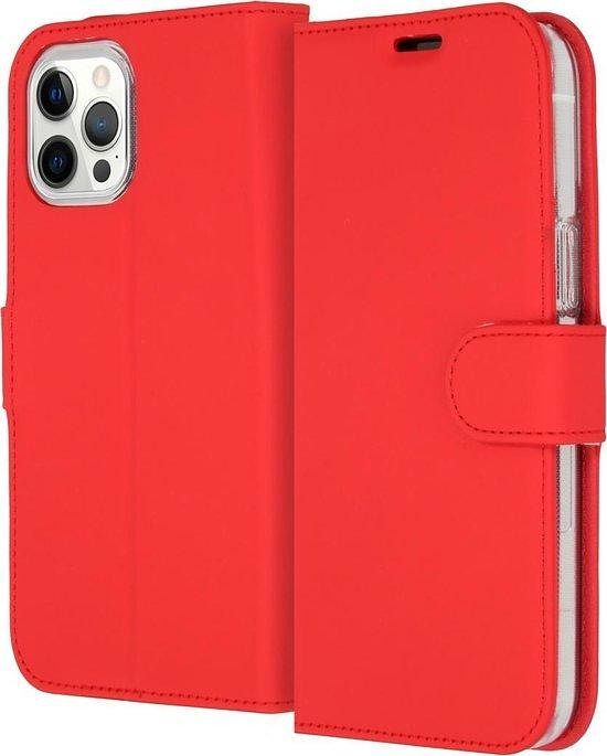 Foto van Accezz wallet softcase bookcase iphone 12 pro max telefoonhoesje rood