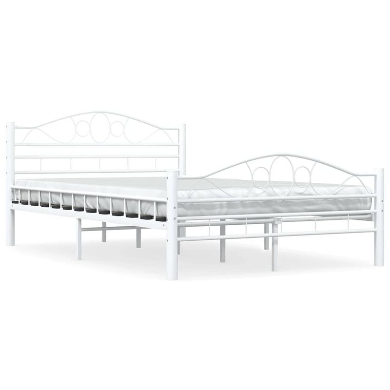 Foto van The living store metalen bedframe - elegant - klassiek - bed - afmeting- 210x147x85cm - ken- wit - montage vereist