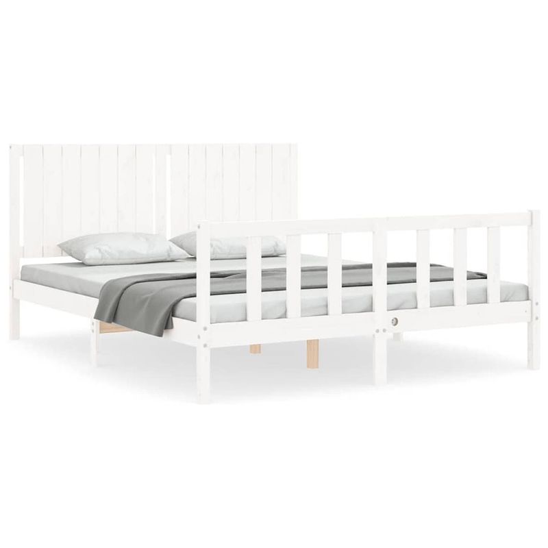 Foto van The living store massief grenenhouten bedframe - wit - 205.5 x 165.5 x 100 cm - functioneel hoofd- en voeteneinde