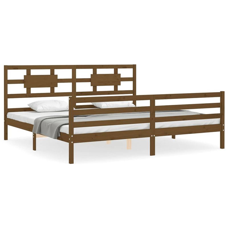 Foto van The living store massief grenenhouten bedframe - functioneel - bedframe - afmeting- 205.5 x 205.5 x 100 cm - kleur-