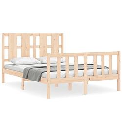 Foto van The living store massief grenen bedframe - functioneel - bed - afmeting- 205.5x125.5x100cm (lxbxh) - ken- multiplex